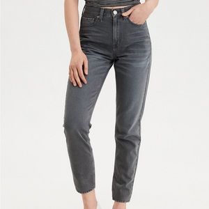 American Eagle Mom Jeans in Gray / Washed Black